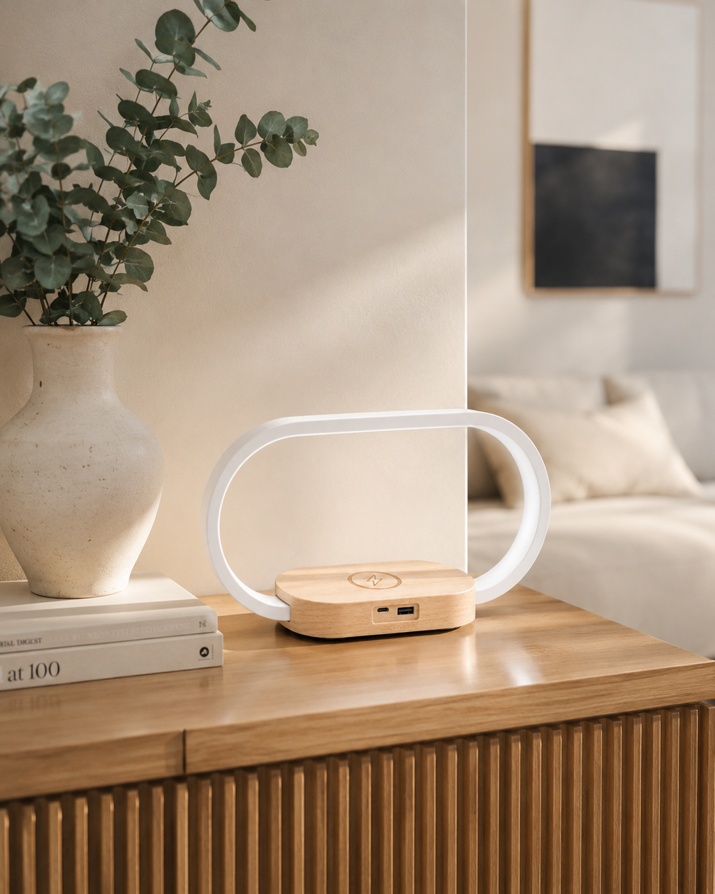 LÁMPARA LED CON CARGA INALÁMBRICA